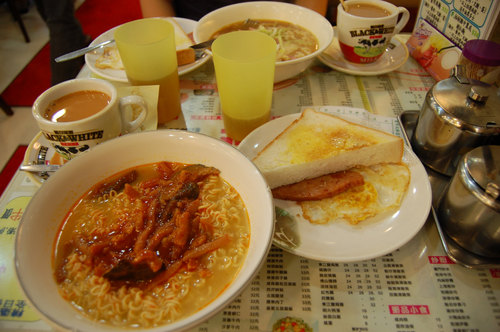 香港朝食