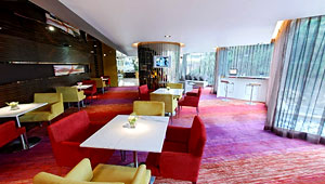 Royal Pacific hotel2