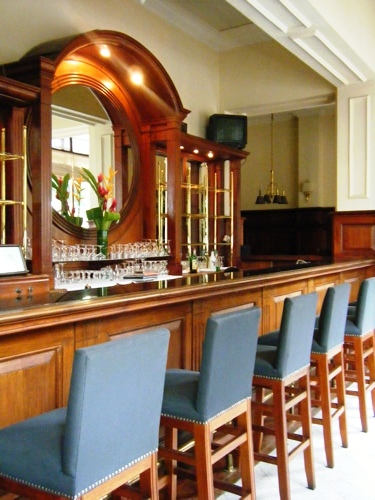 ストランドバー