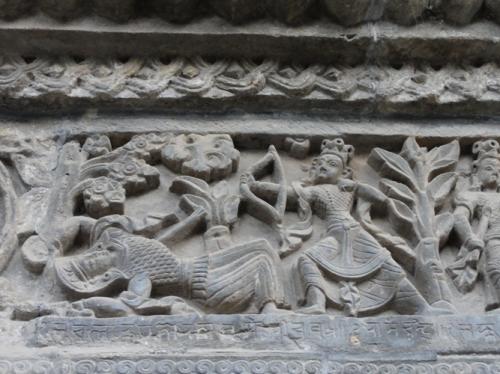 クリシュナ・マンディールの彫刻