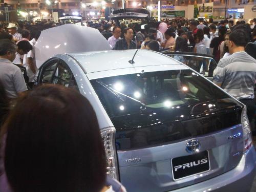 プリウス