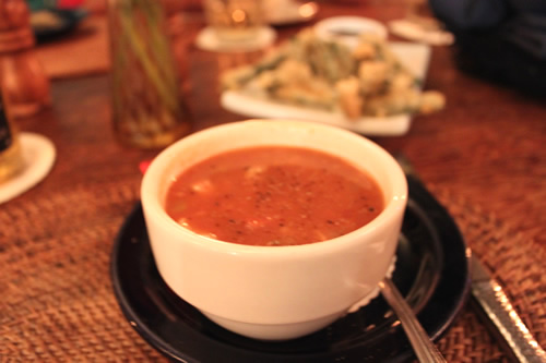 感謝祭コースの豆のスープ