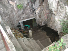 洞窟寺