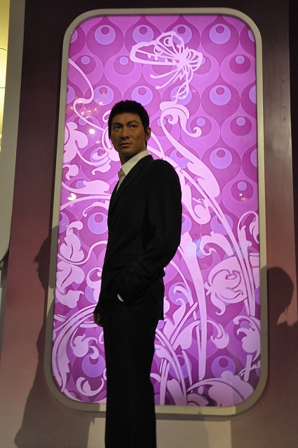 アダム・ダッソー蝋人形館5