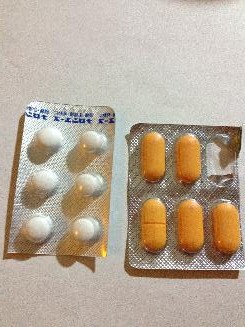 インドの頭痛薬&日本の頭痛薬