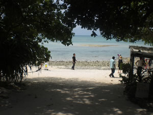 竹富島・星砂の浜1