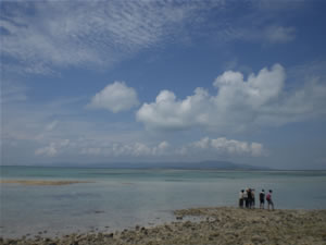 竹富島・星砂の浜3