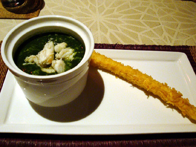 カニ春巻きとほうれん草のスープ