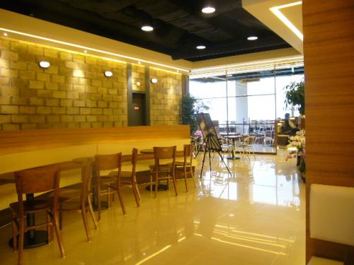 クォン・サンウさんのカフェ♪