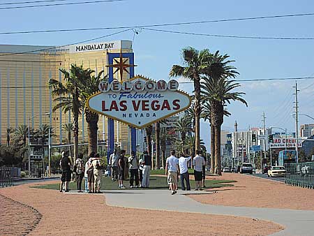 Las Vegas Sign_1