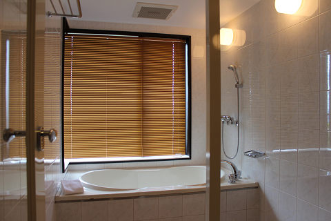 305号室 スーペリアスイート