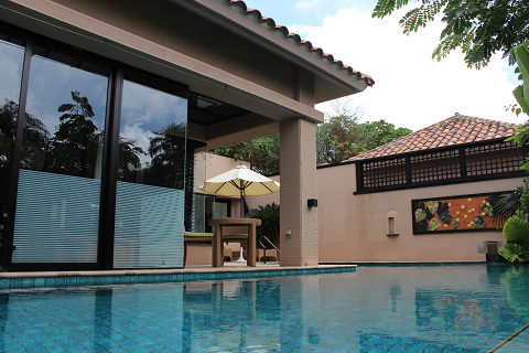 132号室 プールヴィラ ロイヤルスイー