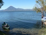 グァテマラ景勝の地、アティトゥラン湖