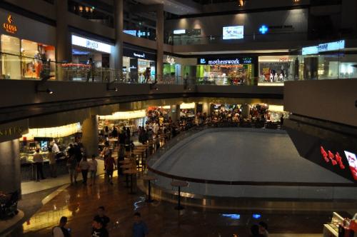 マリーナ、フードコート