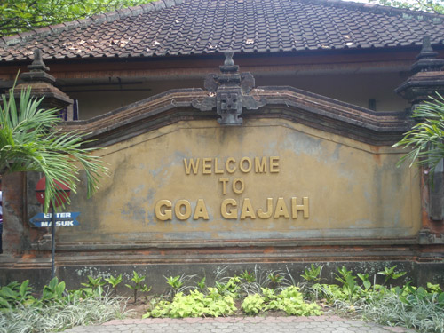 GOA GAJAH