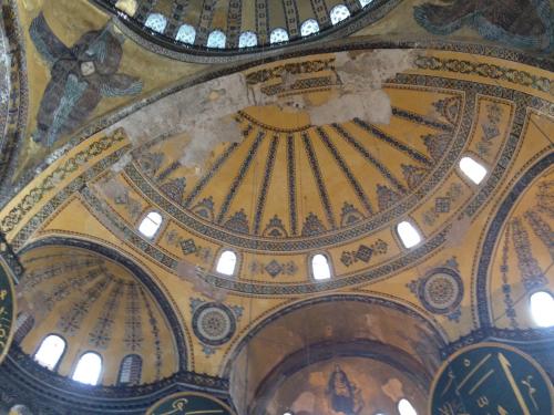 アヤソフィアはげた天井