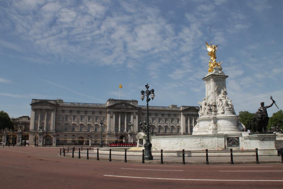 バッキンガム宮殿 ロンドンのおすすめ観光地 名所 現地を知り尽くしたガイドによる口コミ情報 トラベルコ