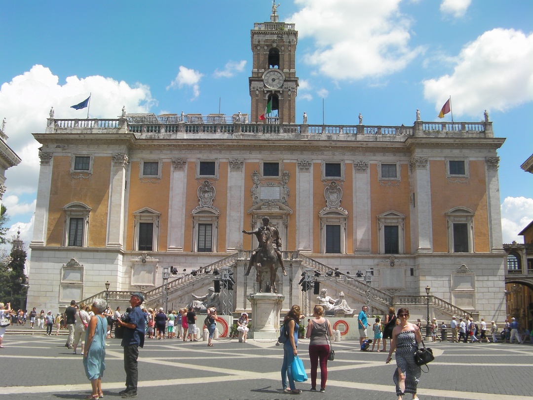 カピトリーノの丘 カンピドーリオ広場 ローマのおすすめ観光地 名所 現地を知り尽くしたガイドによる口コミ情報 トラベルコ