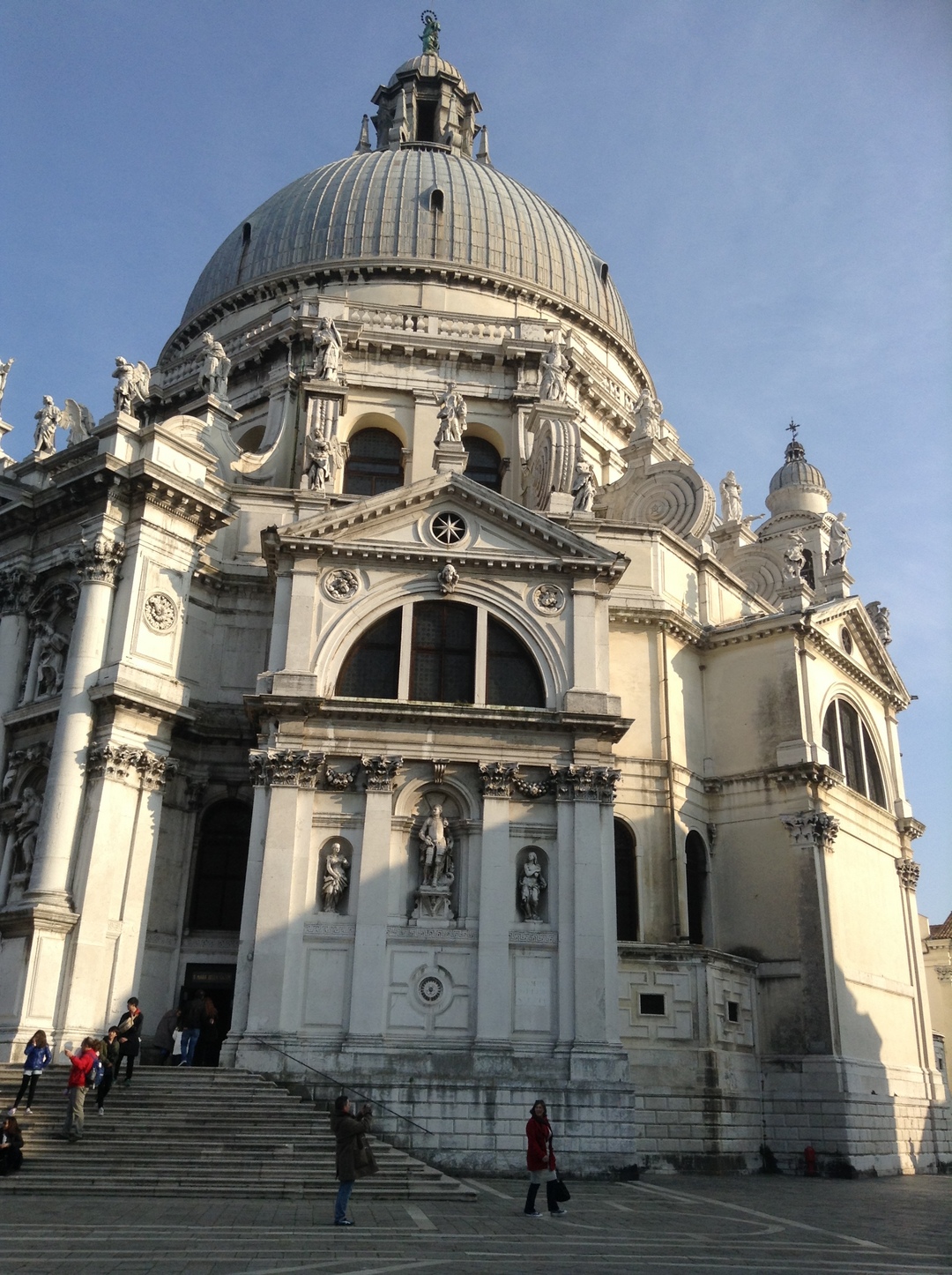 サンタ マリア デッラ サルーテ教会 ベネチアのおすすめ観光地 名所 現地を知り尽くしたガイドによる口コミ情報 トラベルコ