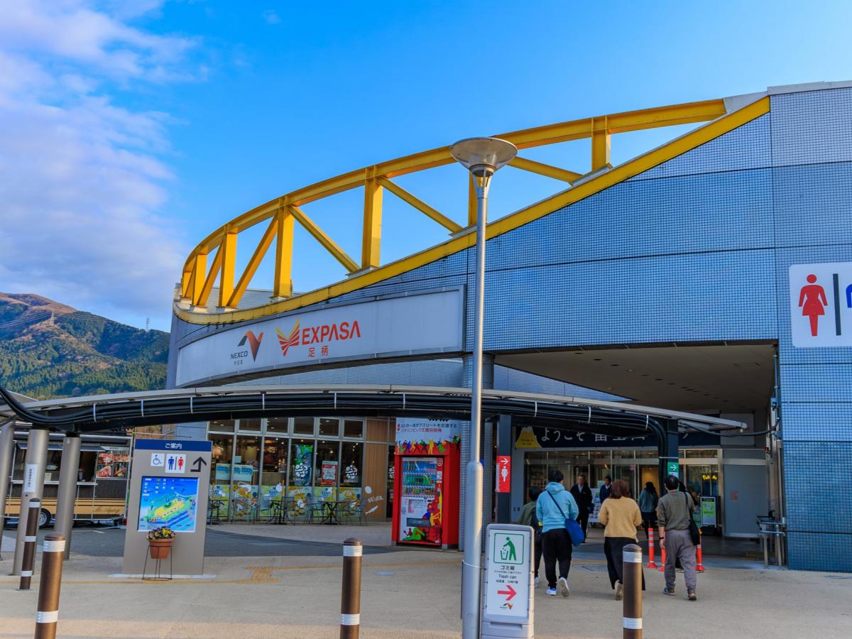 サービスエリアで宿泊できる!? 全国にあるハイウェイホテル一覧