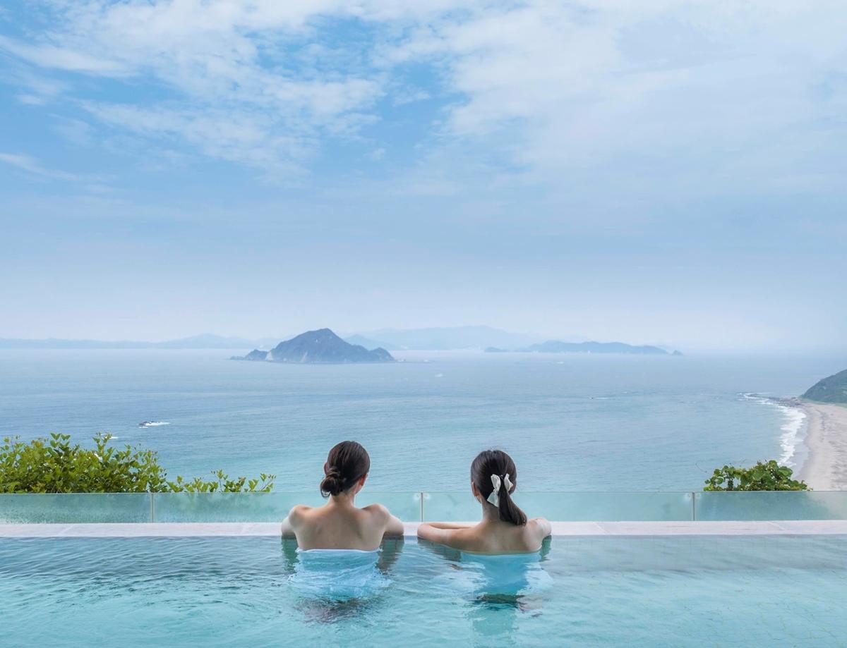日本の絶景温泉18選｜一度は行きたいインフィニティ温泉など人気の温泉宿を厳選！日帰り利用可の施設も