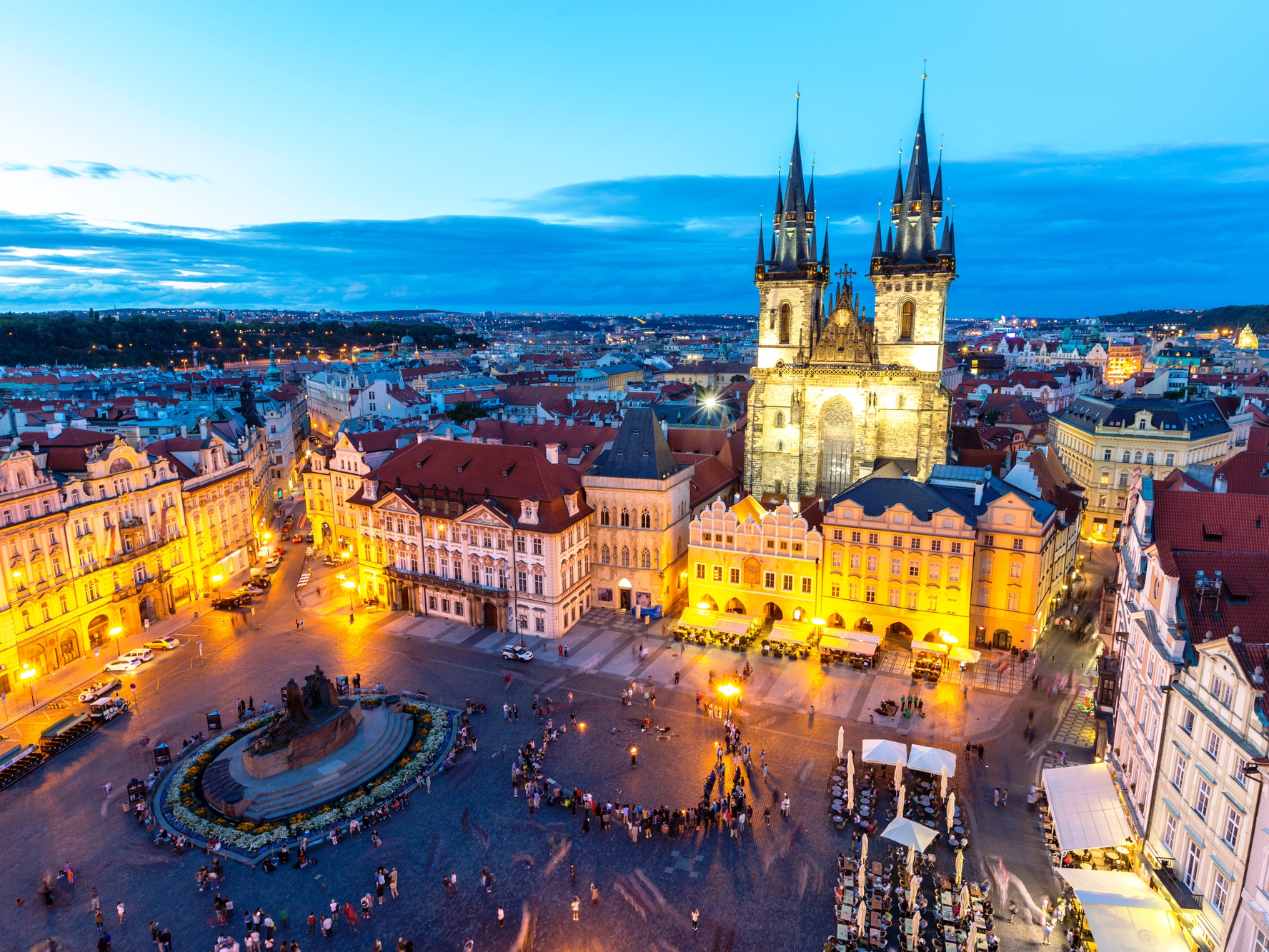 プラハのおすすめ観光スポット10選 中世の美しい街並みを満喫 トラベルコ