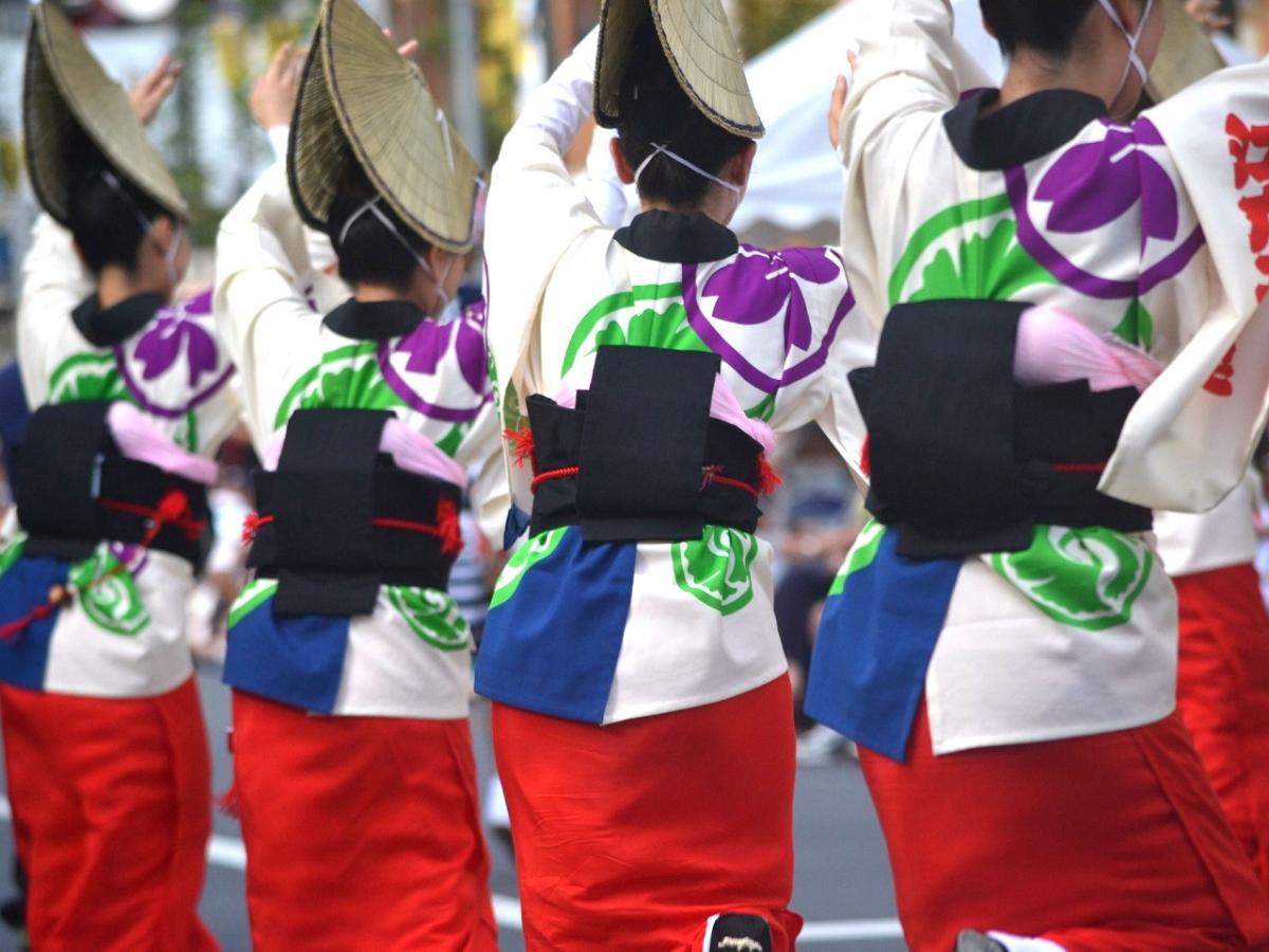 阿波踊り