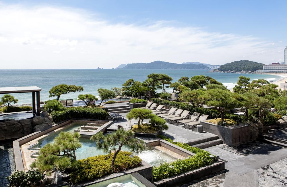 パラダイス ホテル釜山-圧倒的なリゾート感を誇るホテル内施設。