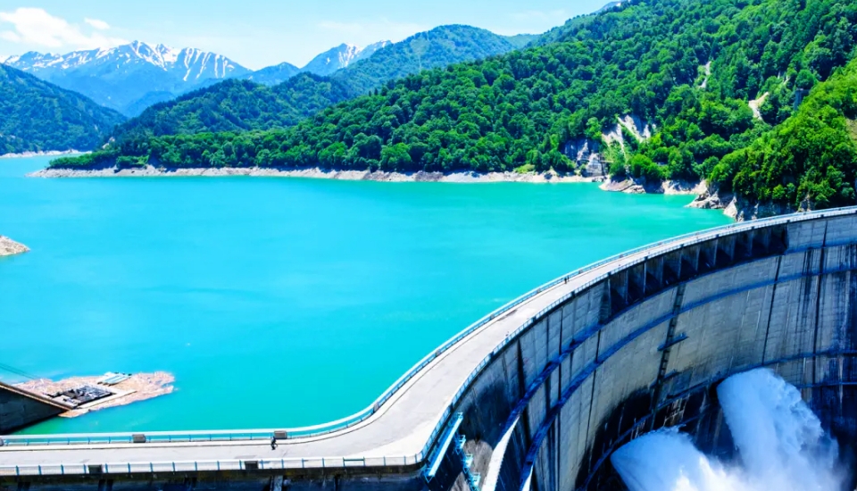 写真:立山黒部アルペンルート 旅行・ツアー