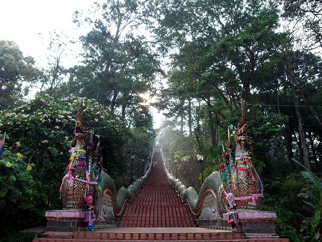 チェンマイのおすすめ観光スポット10選 タイの古都で絶対に外せない名所とは トラベルコ