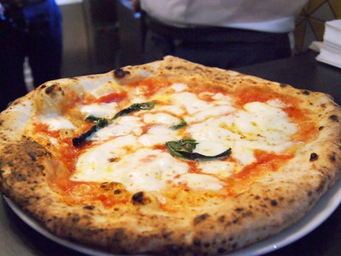 ナポリのおすすめレストラン10選 本場のピザなど 美食の街を代表する絶品グルメ トラベルコ