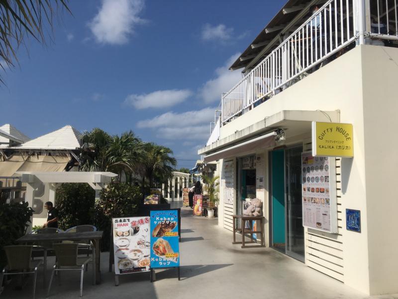 レストランやカフェも充実しています