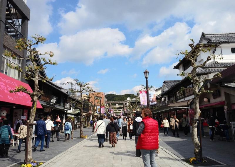 太宰府天満宮-太宰府駅から続く参道