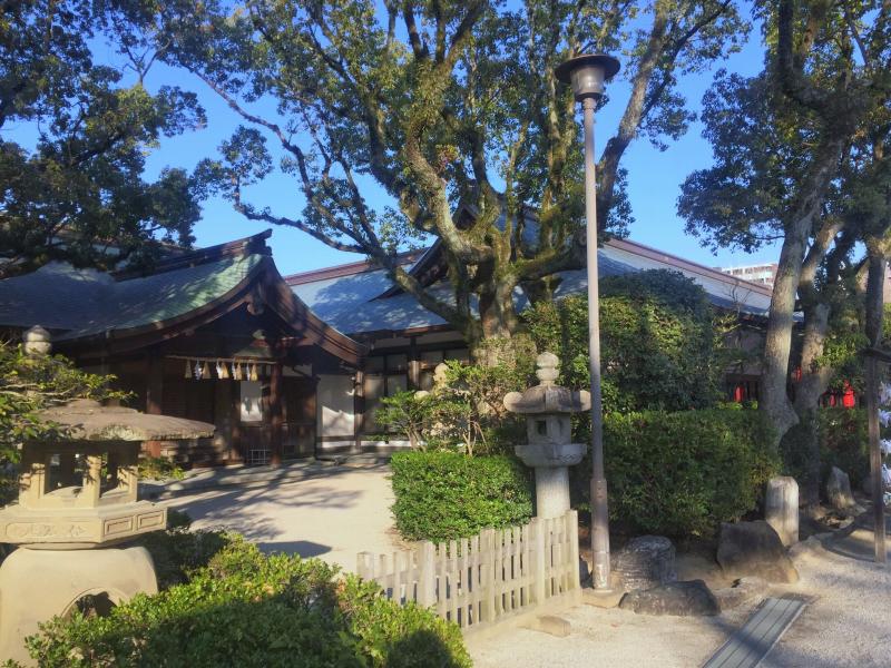 筥崎宮-社務所は歴史を感じさせる佇まい