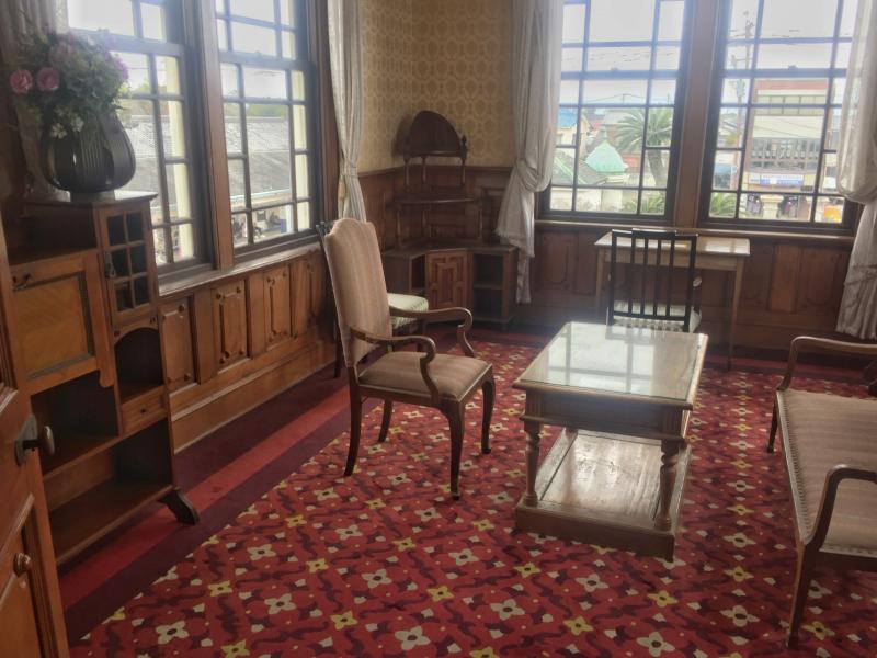 柳川藩主立花邸（御花）-洋風の調度品で揃えられた西洋館