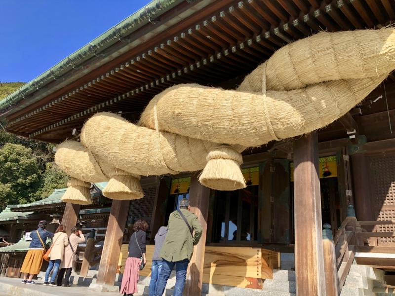 宮地嶽神社-迫力満点の大連中縄