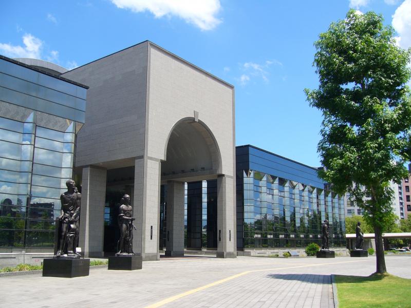福岡市博物館-博物館外観