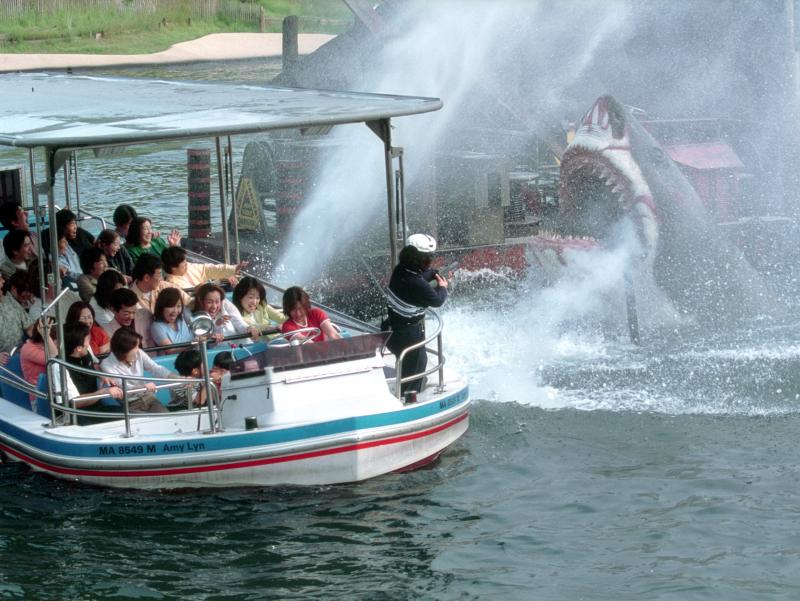 ジョーズのアトラクションも迫力満点！