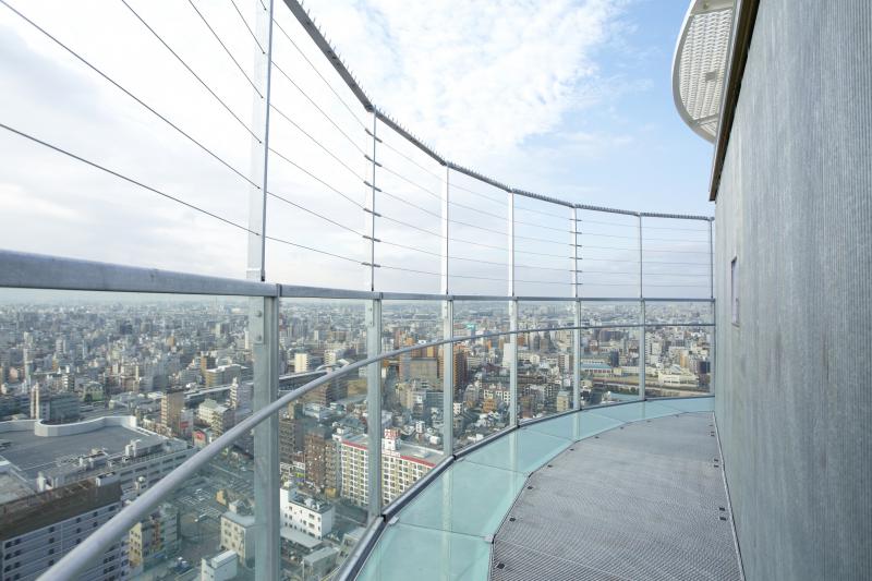 風が爽快！　高さ94.5mの「展望パラダイス」