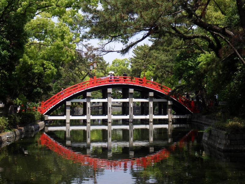 住吉大社のシンボル、反橋(太鼓橋)