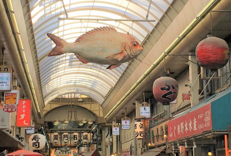 魚介のオブジェが楽しい