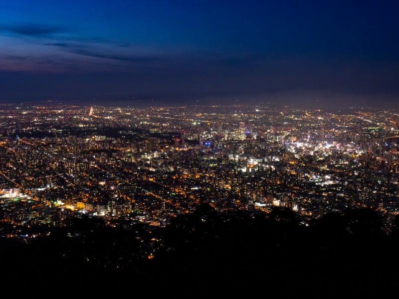 藻岩山の夜景は最高にきれい！