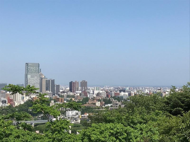 仙台を一望！　この景色を眺めるために青葉山を登ります！