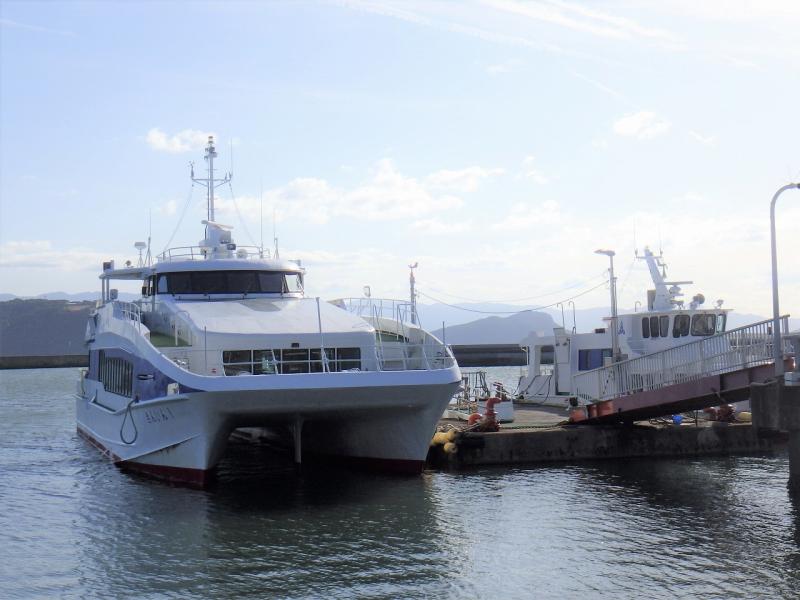 志賀島-博多ふ頭から30分ほどでアクセスできます