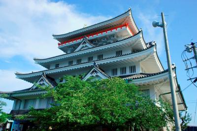 熱海温泉街の各所から見える本格的な城郭建築