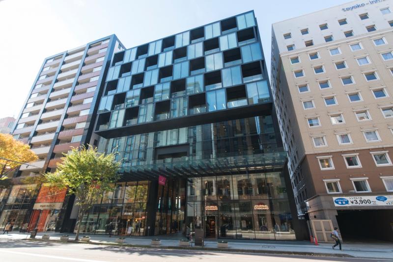 人気のセレクトショップが入ったファッションビルが並び、おしゃれ度抜群のエリア