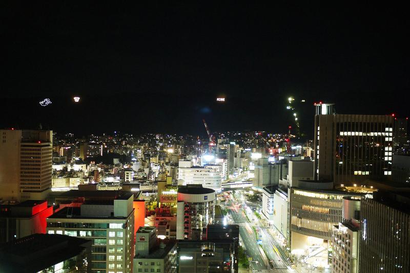 堂徳山の「KOBE」が見えるかな？