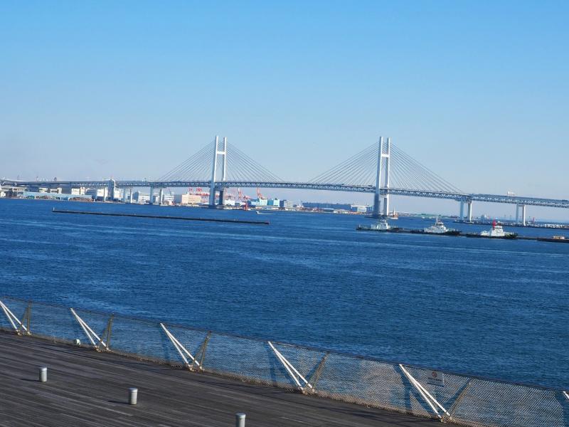 ベイブリッジも見えます