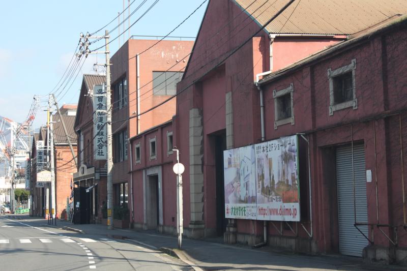 レンガ造りの建物群は現役で利用されているものも多い