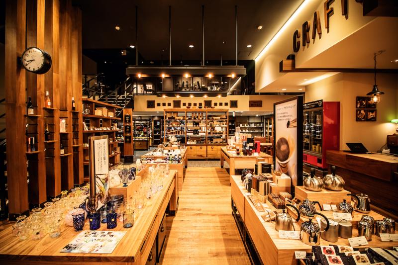 「クラフトマンシップ」コーナーでは、新潟の匠の技が光る逸品の数々が購入できます